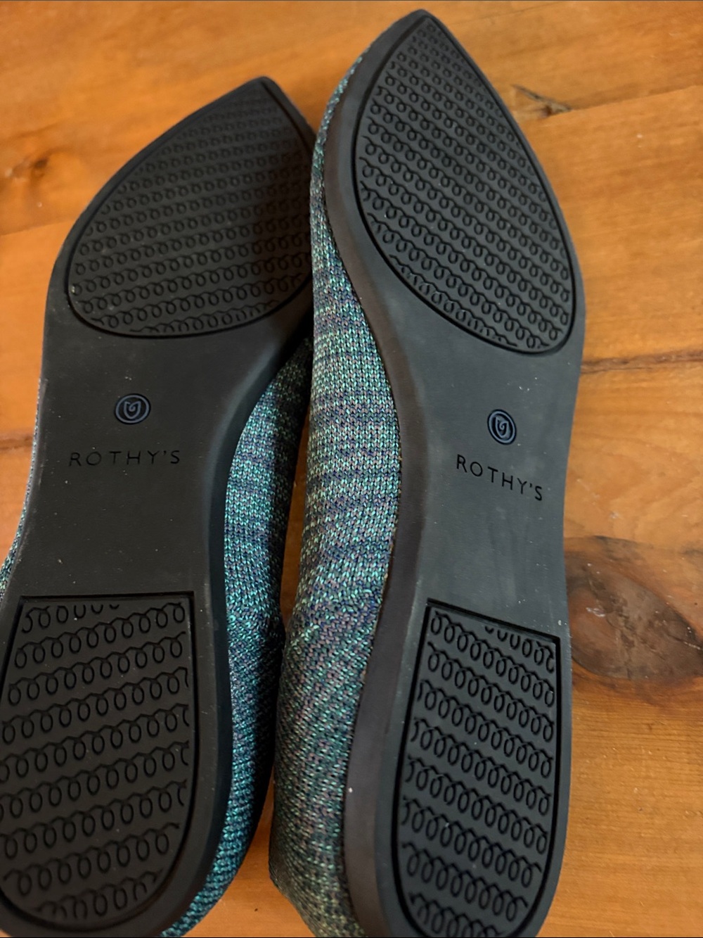 Rothy's Pointed Knit Flats in Aqua heather size 10 - Picture 9 of 9